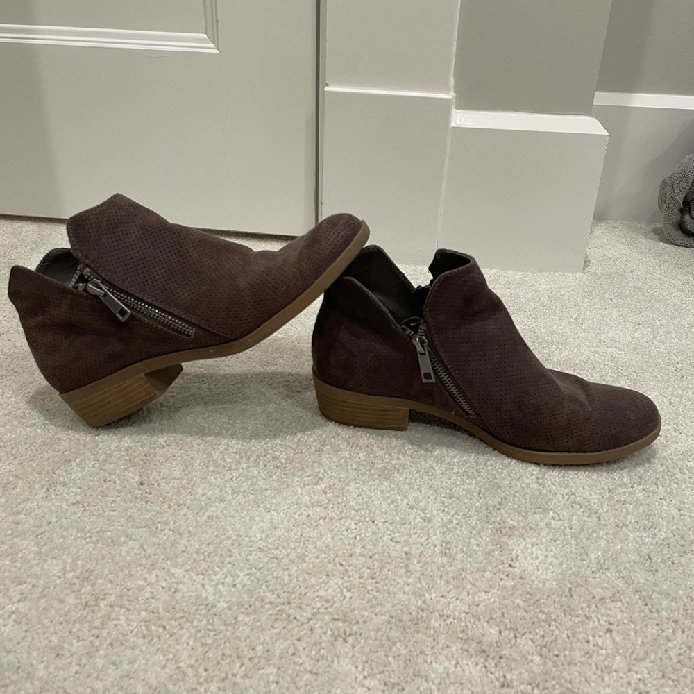 Target zipper bootie